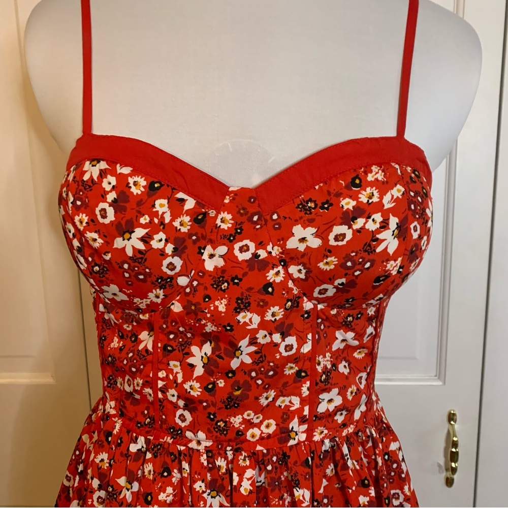 BOG Collective Red flower Print dress NWOT Size:L - Picture 2 of 5